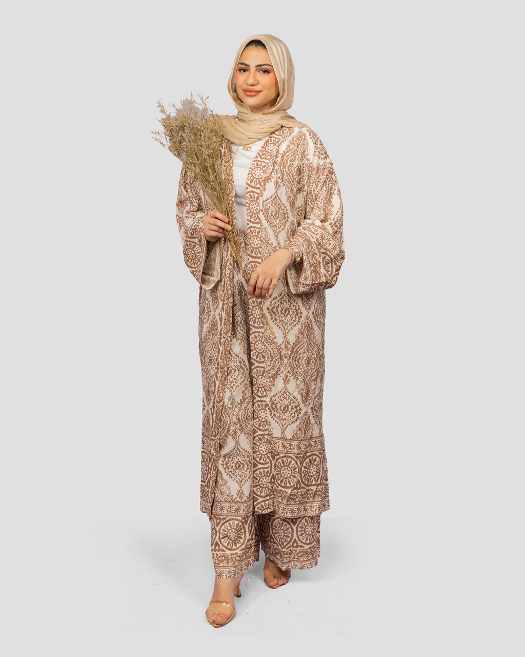 Noura Pants Set in Beige