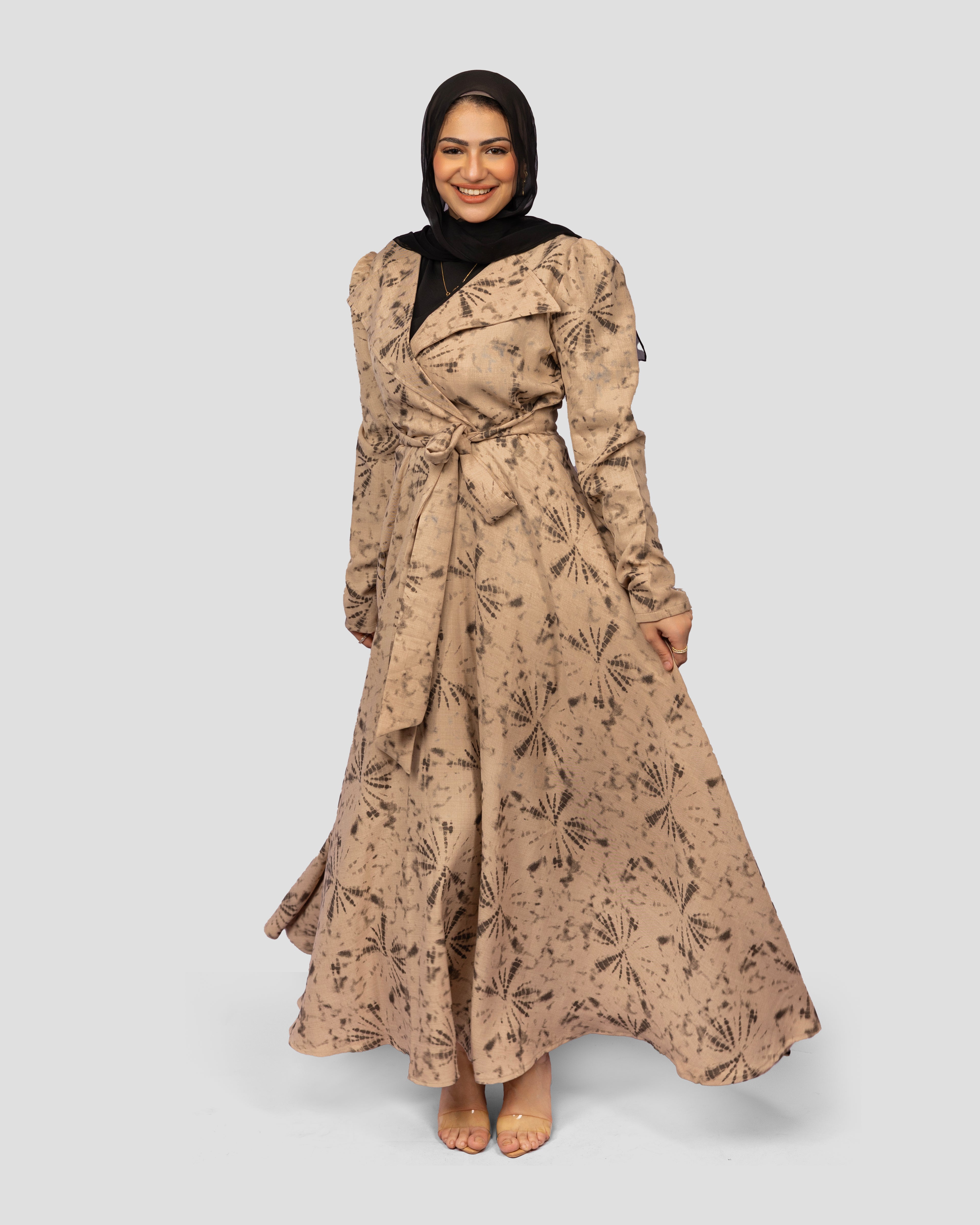 Classy dress in Beige