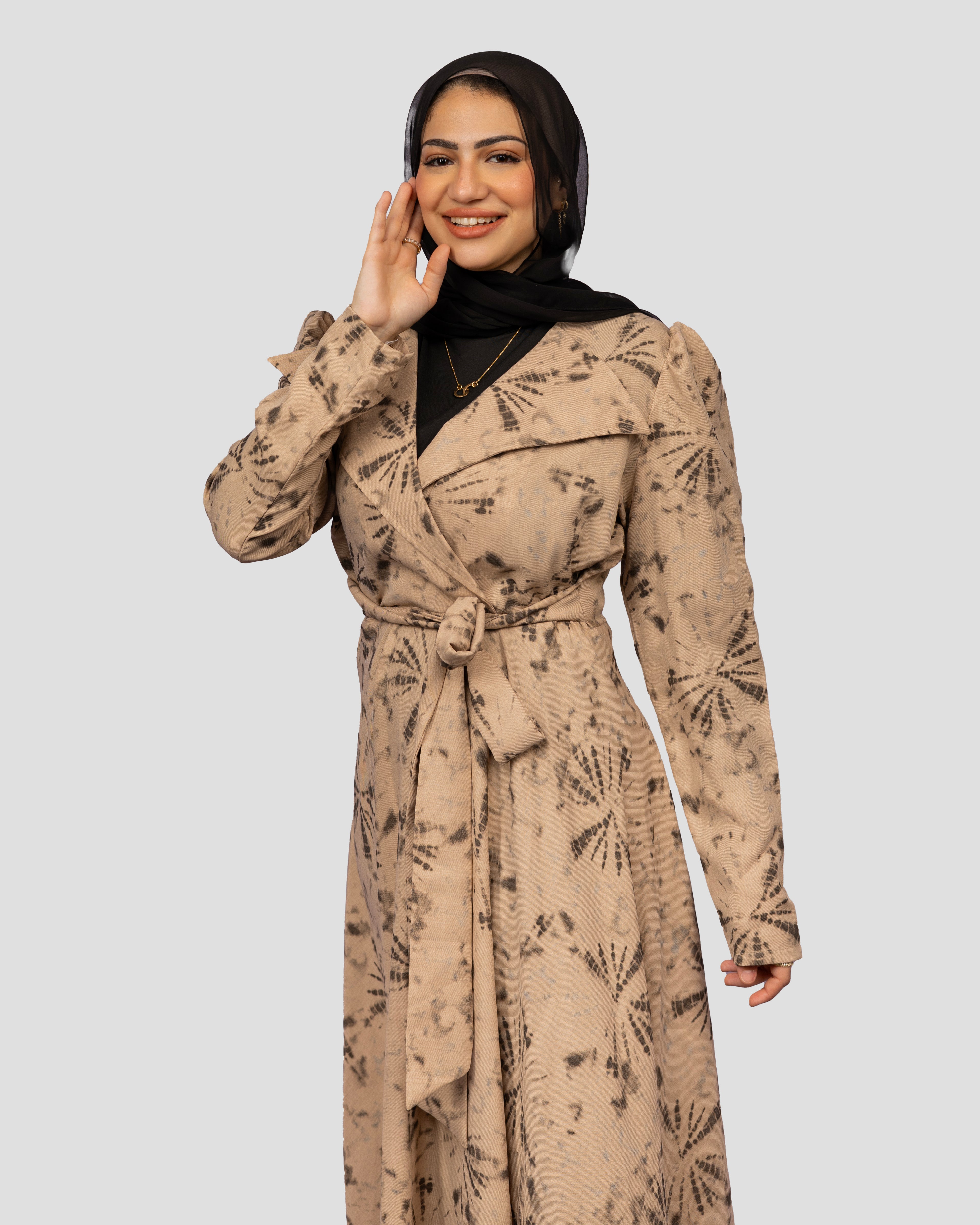 Classy dress in Beige